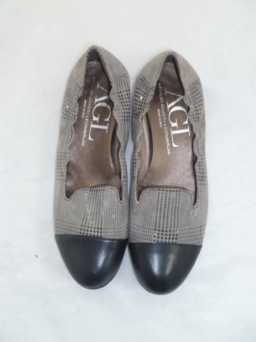 AGL ATTILIO GUISTI LEOMBRUNI 37.5 USED PLAID LEATHER/CAP TOE BALLET FLATS